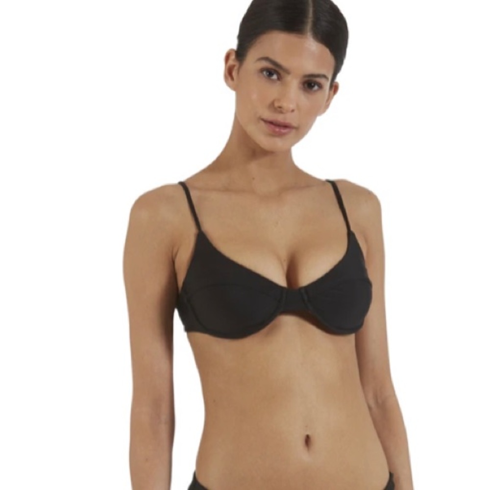 Mikoh mumuroa top